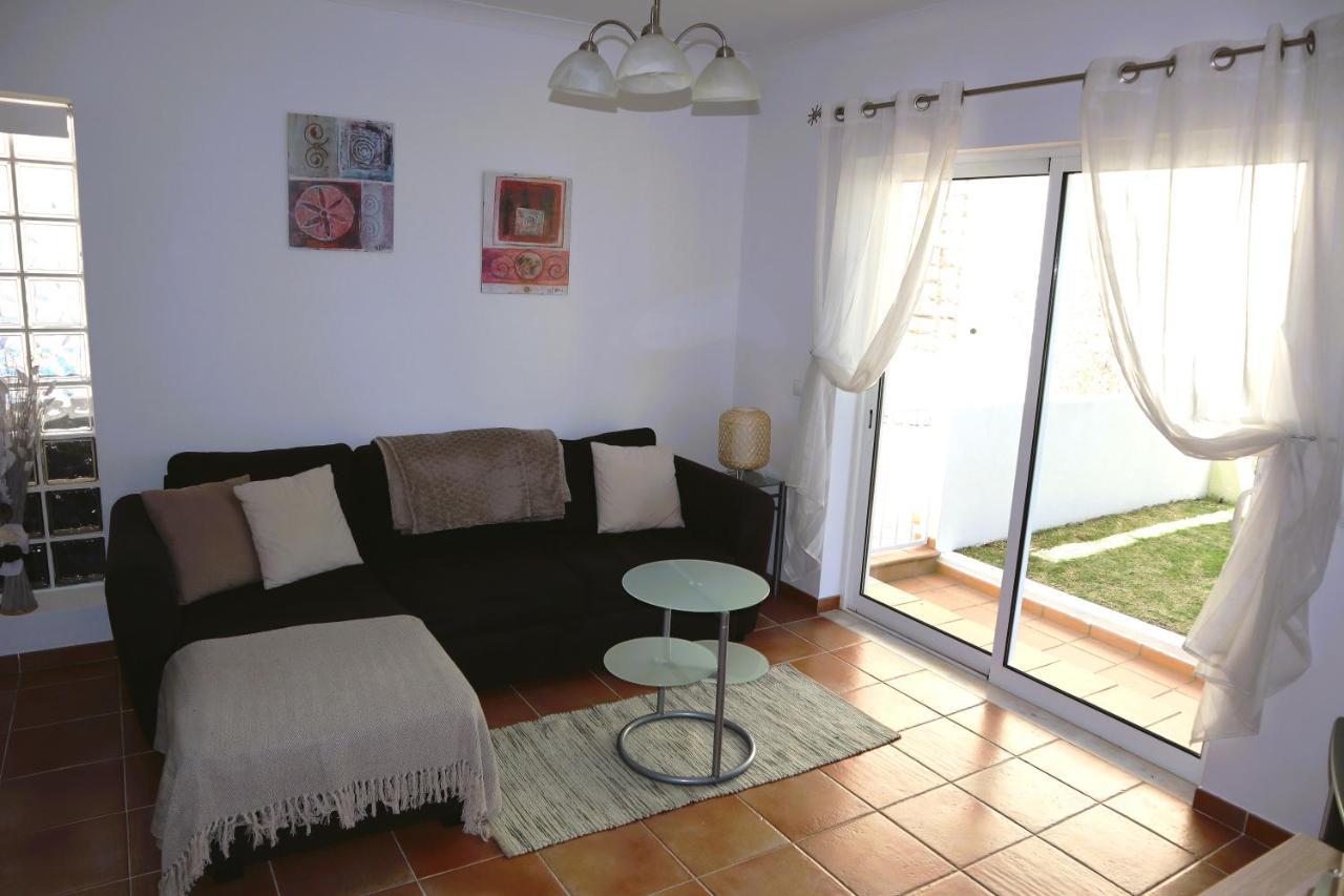 Apartamento Nathalie A 100M Da Praia 카르보에이루 외부 사진